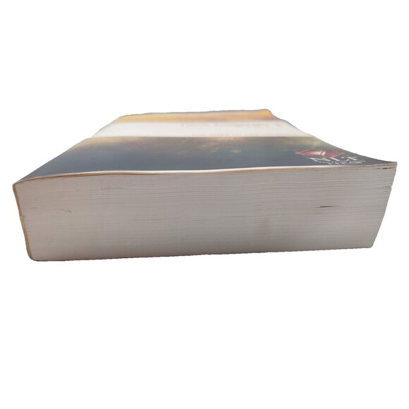 New Believer's Bible New Living Translation-NLT (Softcover)-Christian-2004 - Picture 5 of 10